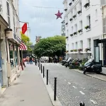 Le Charme Parisien Au Coeur De Montmartre